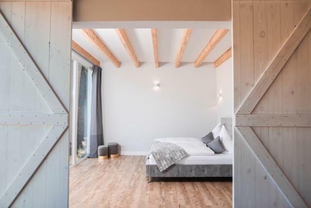 Ferienwohnung Otto-Dill-Halle Elmstein Екстериор снимка